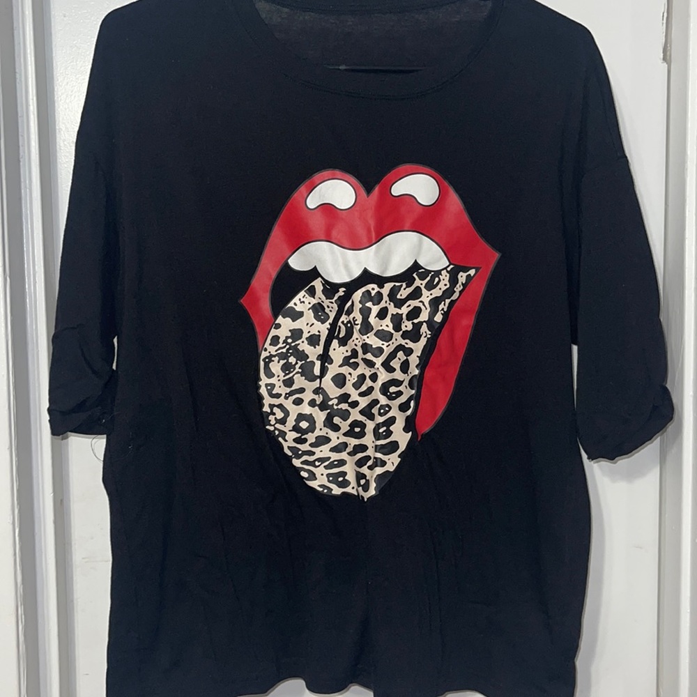 TSHIRT